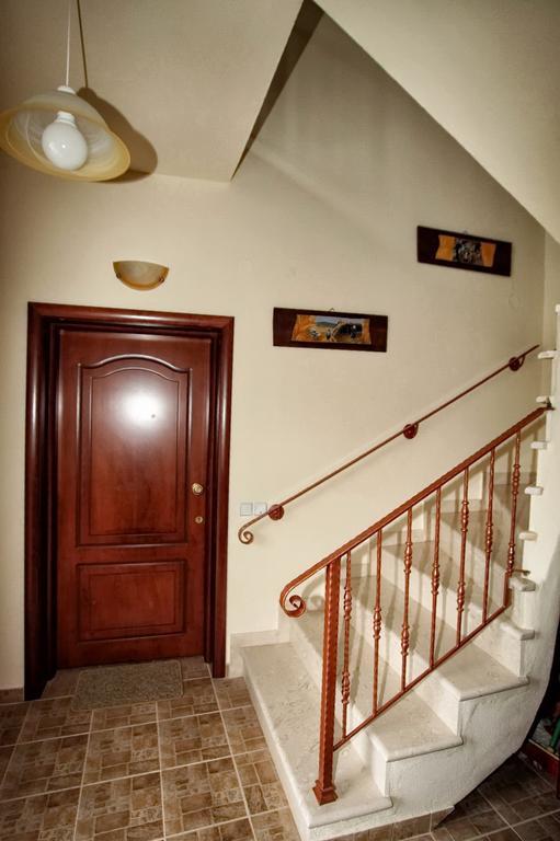 Traditional Apartments Tsikrikonis Mirtofiton 外观 照片